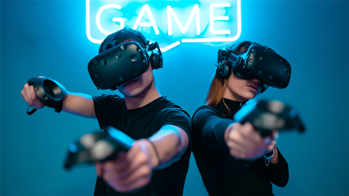 「遊」走現實與虛擬的玩樂時代